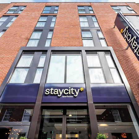 Staycity Aparthotels London Greenwich High Road-3